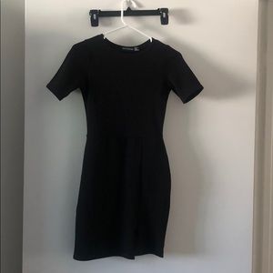 PrettyLittleThing - Capped Sleeve Bodycon - Size 8